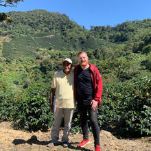 Load image into Gallery viewer, Christmas Coffee 2025 - Vicente Paye, Washed Caturra, Bolivia