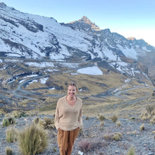 Load image into Gallery viewer, Carmelita, Honey Caturra, Bolivia
