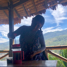 Load image into Gallery viewer, Carmelita, Honey Caturra, Bolivia
